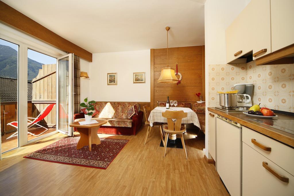 Alpina Residence Naturns Habitación foto